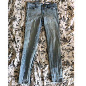 Hollister Low Rise Super Skinny Jeans